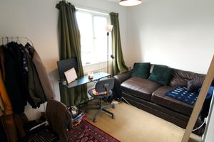 Bedroom- click for photo gallery